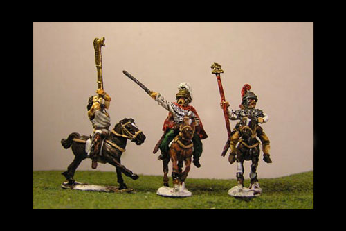 Cavalry Command  1 Noble chain mail, Agen helmet, plume. 1 horn player, 1 standard bearers