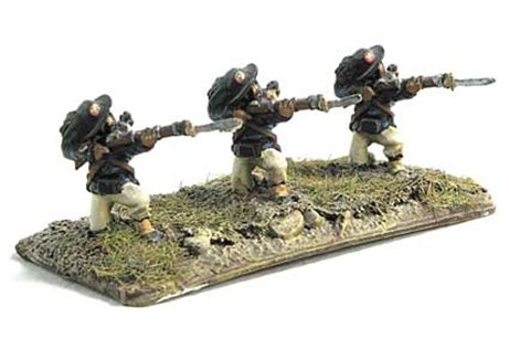Bersaglieri kneeling, firing