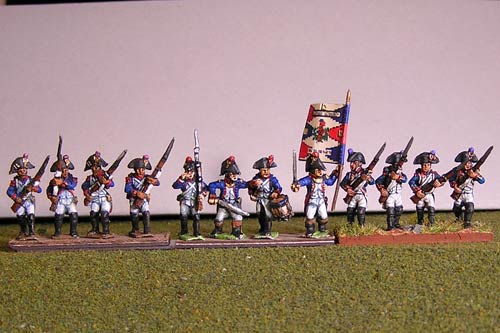 Fusiliers with Grenadier Advancing in Bicorne (1791-1808) Full Dress
