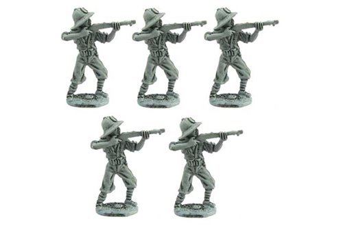 Infantrymen with colonial uniform, standing, firing