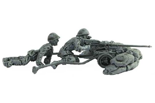 Solothurn on bogie with two gunners in continental uniform